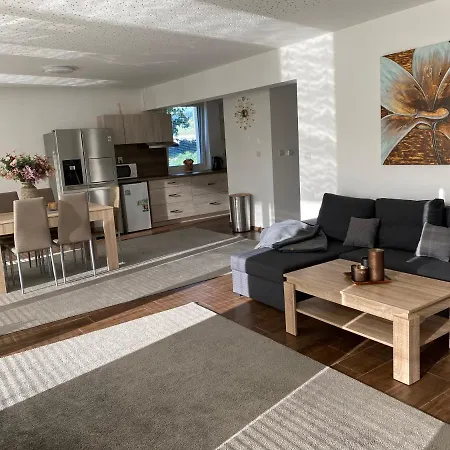 Kajula Apartment Bešeňová